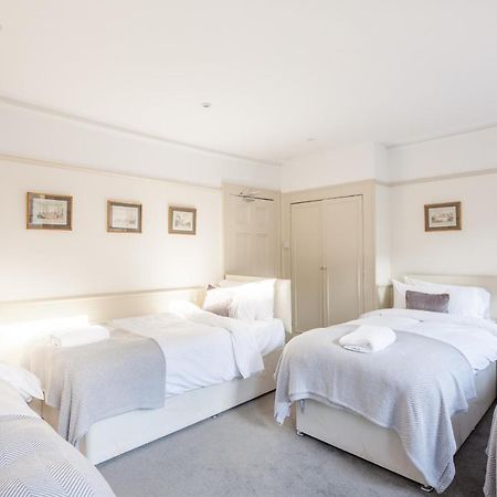 City Centre Stunning House-Roman Baths - 3Min Walk - 4 Bedrooms 外观 照片