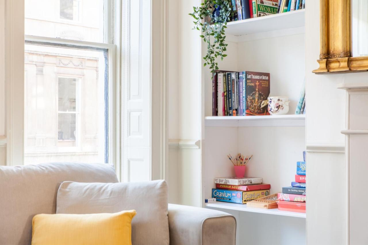 City Centre Stunning House-Roman Baths - 3Min Walk - 4 Bedrooms 外观 照片