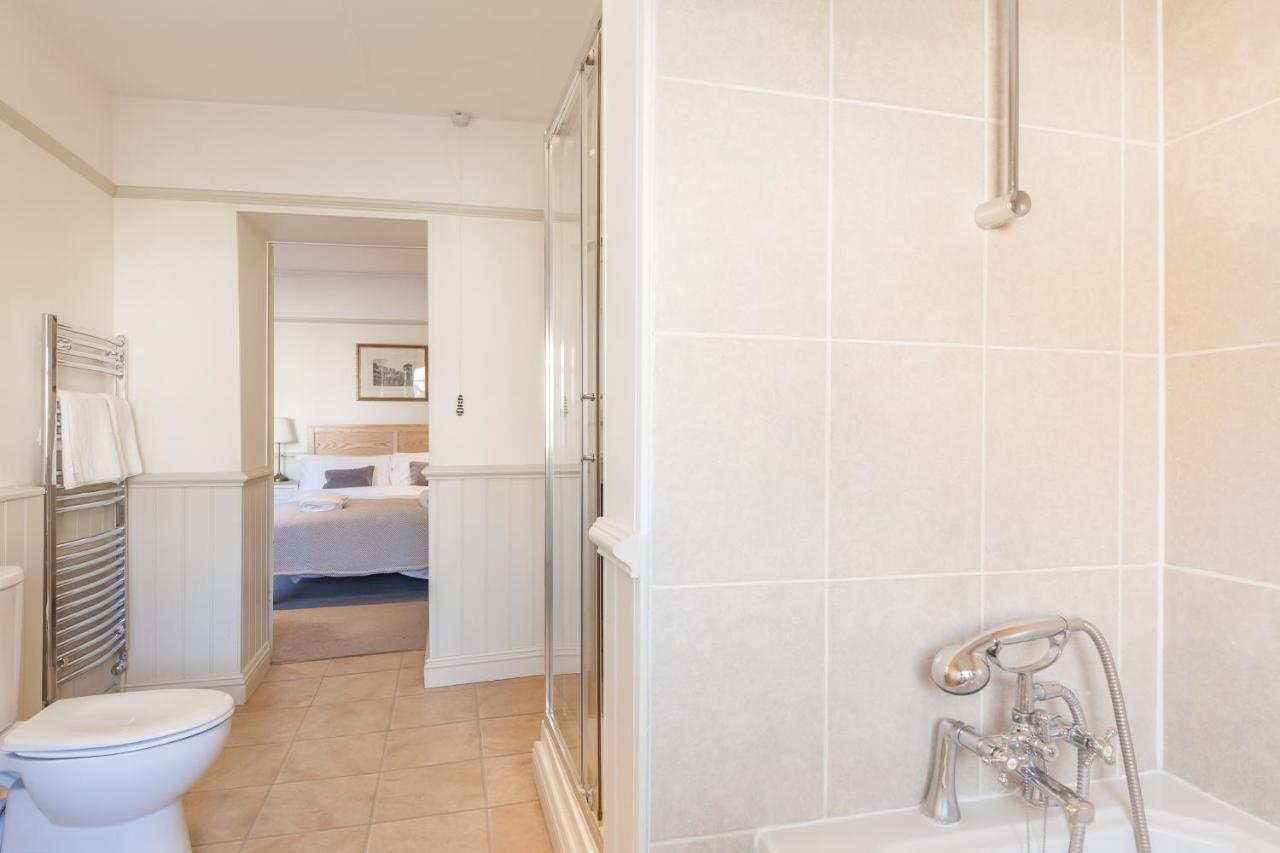 City Centre Stunning House-Roman Baths - 3Min Walk - 4 Bedrooms 外观 照片